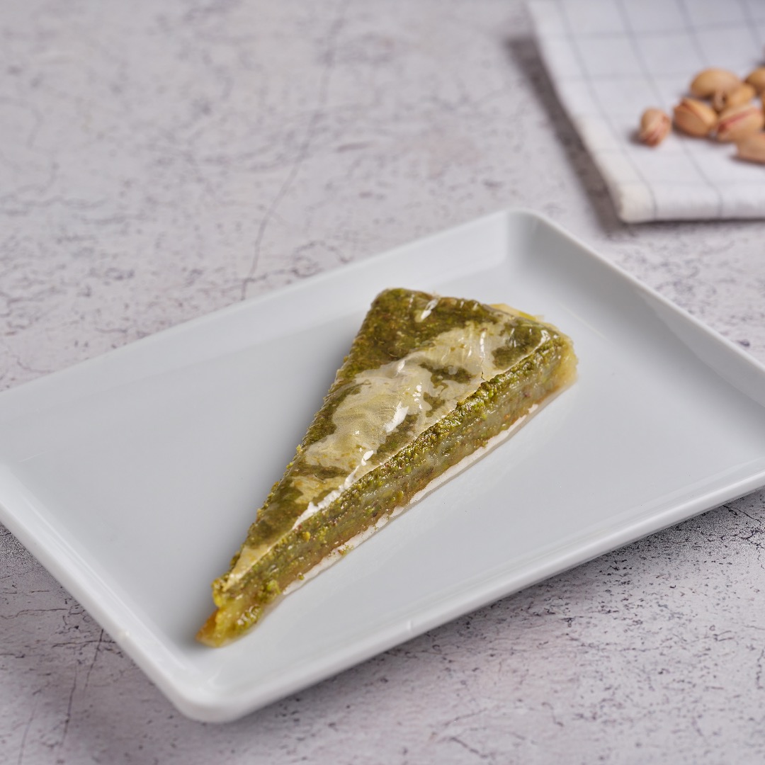 Yeşil Fıstıklı Havuç Dilimi
